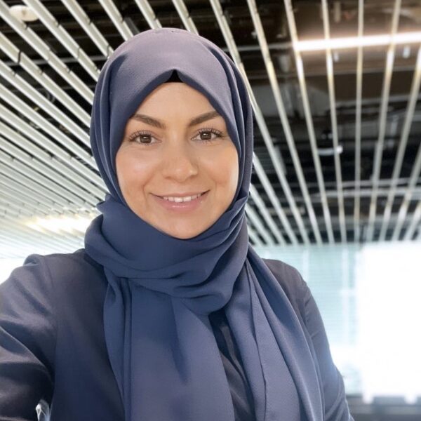 Büsra Ayasli
